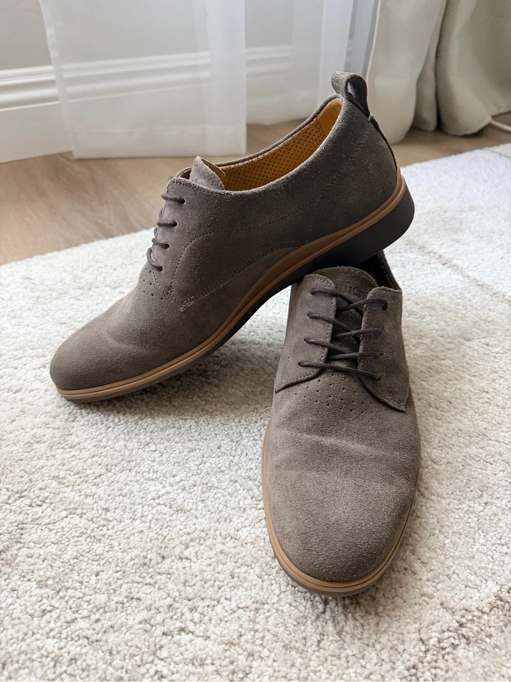 Men's Suede Derby Shoes in Taupe - Lightweight Comfort